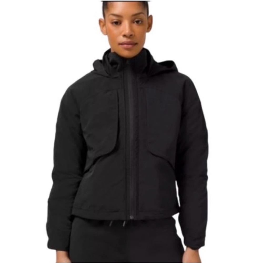 Lululemon Always Effortless Jacket (original) size 6 black